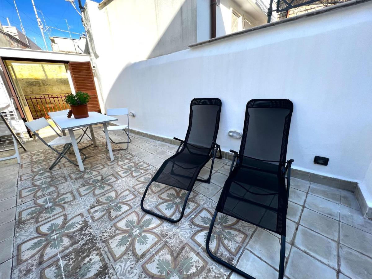 Palazzo Barone,Nel Cuore Del Borgo Antico. Apartman Bari Kültér fotó